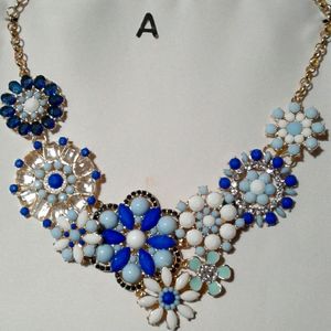 Blue Crystal Flower Necklace